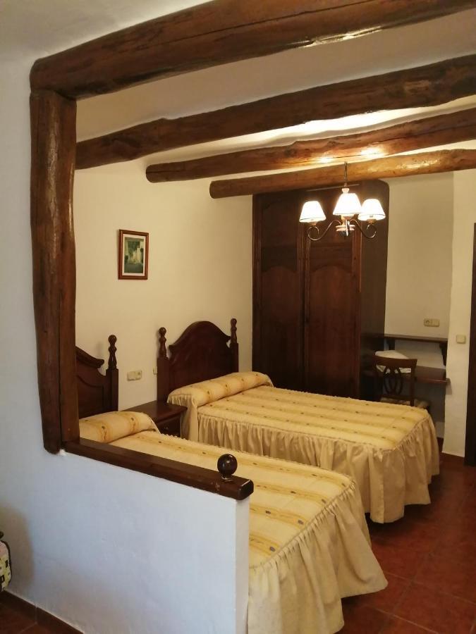 Hostal Ruta De Las Nieves Capileira Esterno foto