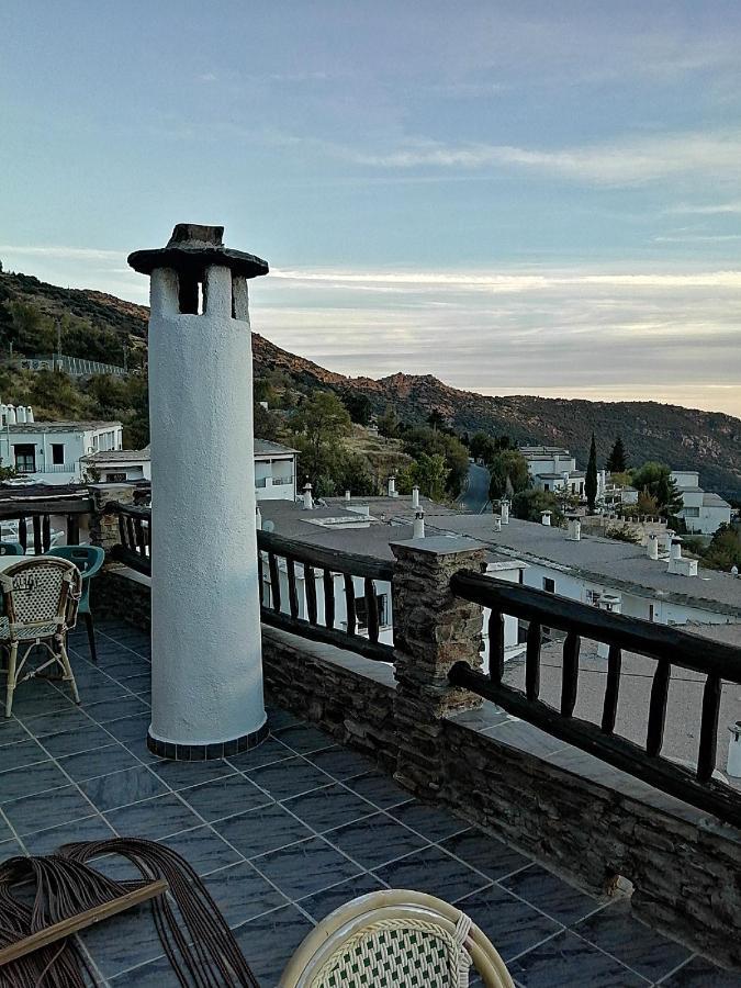 Hostal Ruta De Las Nieves Capileira Esterno foto