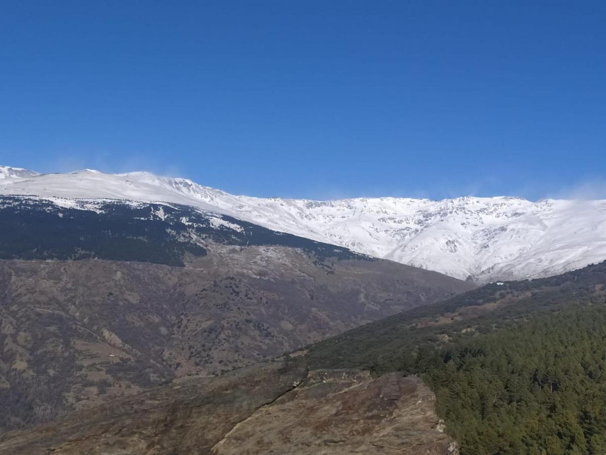 Hostal Ruta De Las Nieves Capileira Esterno foto